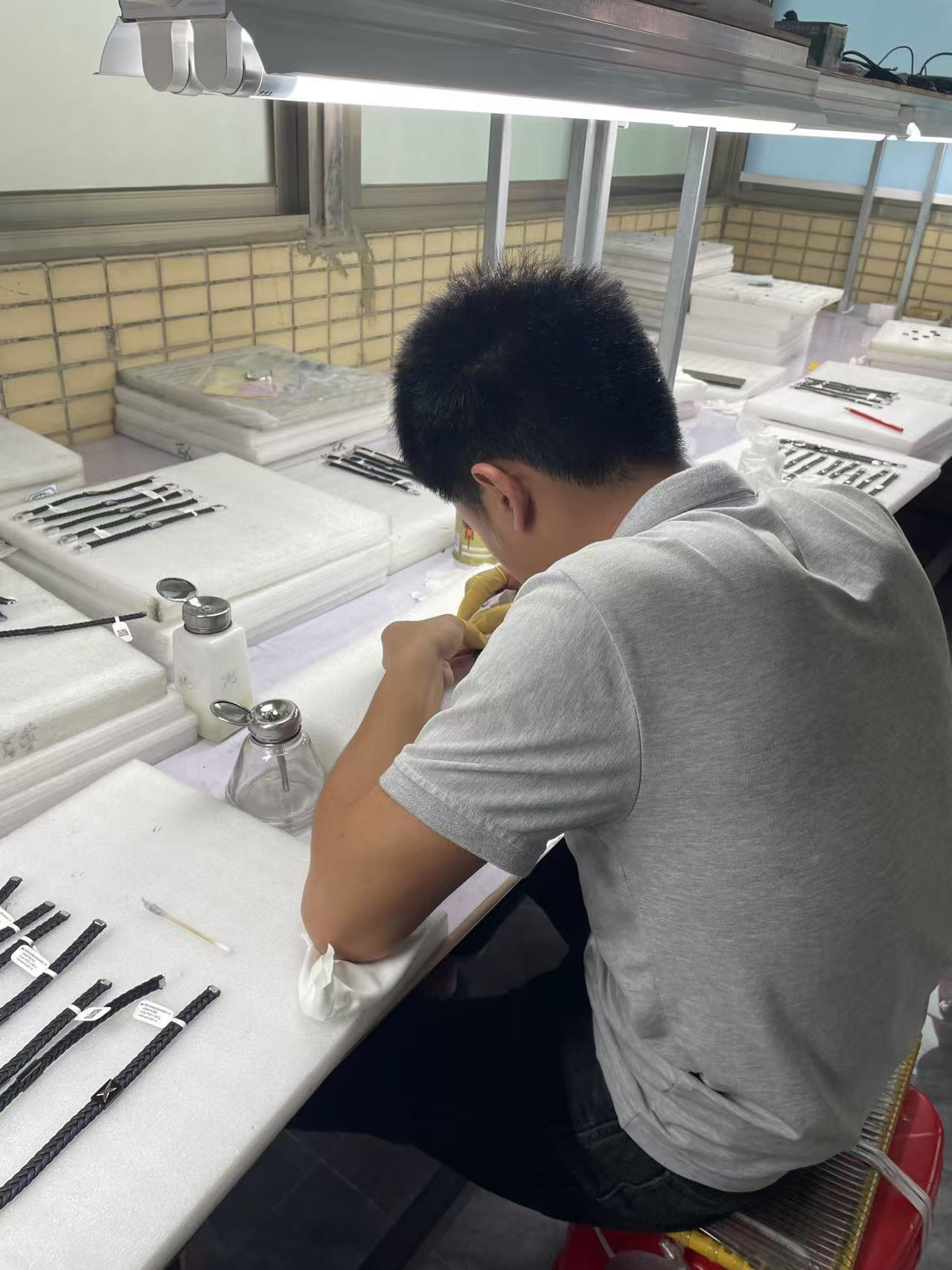 Stainless steel jewelry factory in China, Dongguan city, Cleaning.  | Jun.17, 2024.