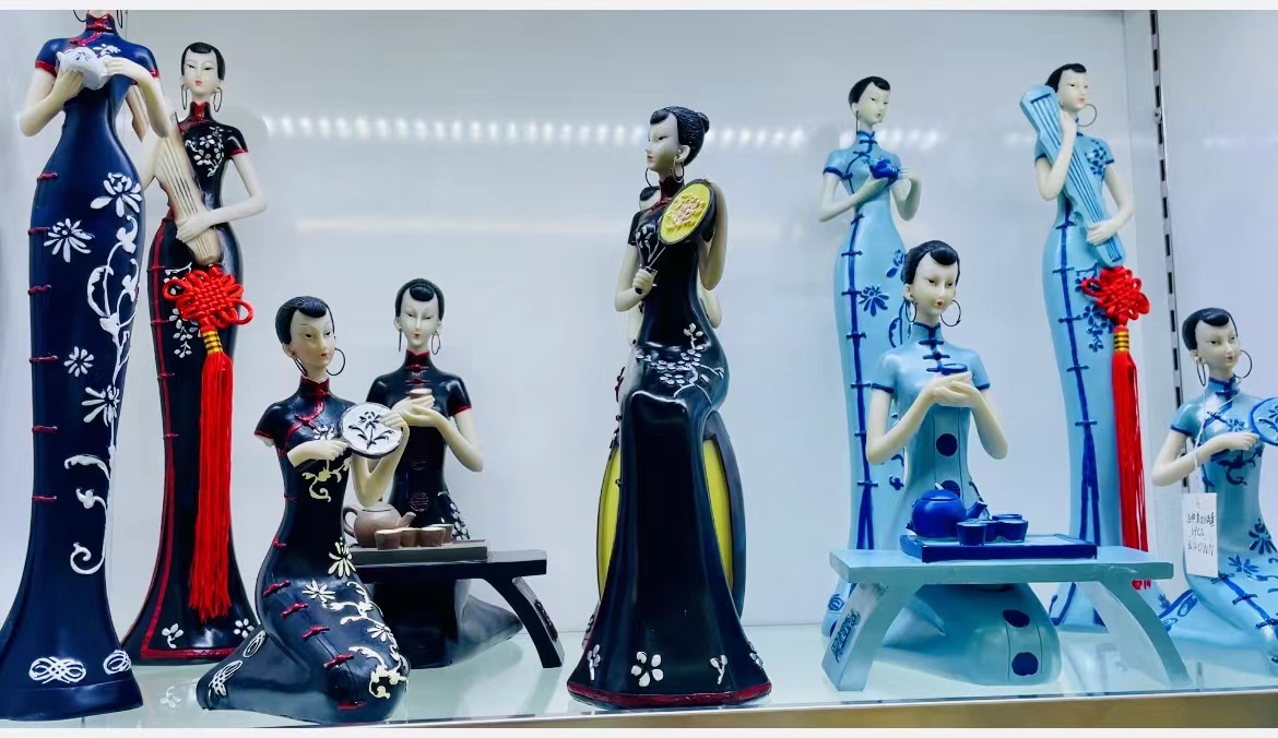 traditional_Chinese_lady_statues_wholesale_Yiwu_market_China