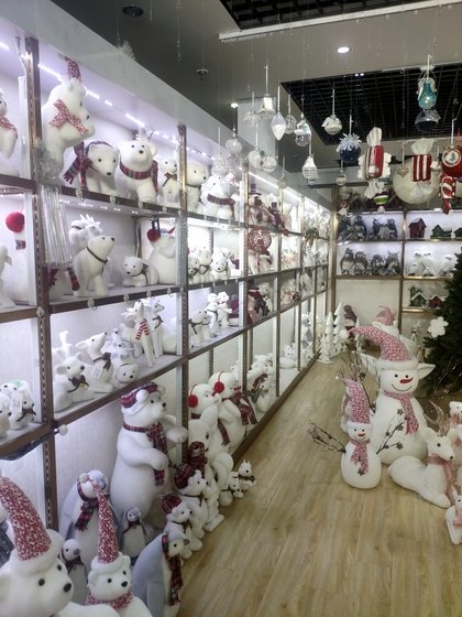 9110B ZUOFEI Christmas Decor Factory Wholesale Supplier showroom 003