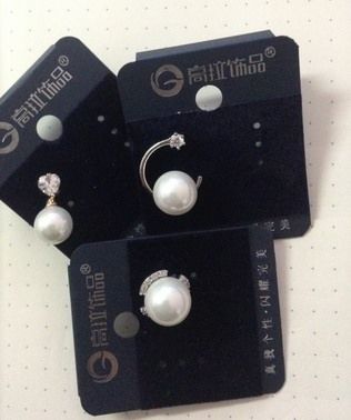 cheap give away earrings