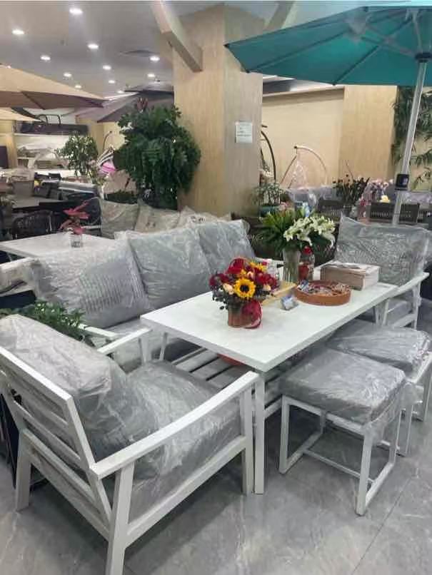 Garden furniture showroom in Yiwu market, China. | Gate 21-22, Floor 1 and Floor 4, District 2.